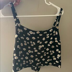 Hollister Black Daisy Print Crop Tank
